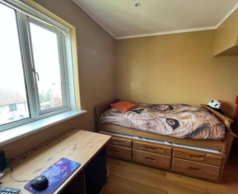 Вілла Bright, Comfy And Peaceful House Інверкитінг Екстер'єр фото